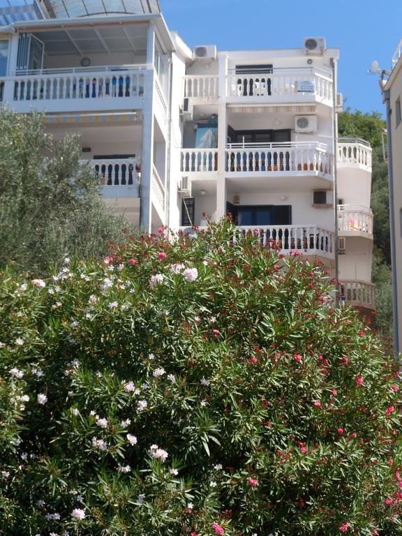 Milocer Apartment Sveti Stefan Esterno foto